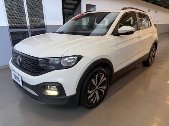 VOLKSWAGEN T-CROSS 1.0 200 TSI TOTAL FLEX AUTOMÁTICO VOLKSWAGEN T-CROSS 1.0 200 TSI TOTAL FLEX AUTOMÁTICO